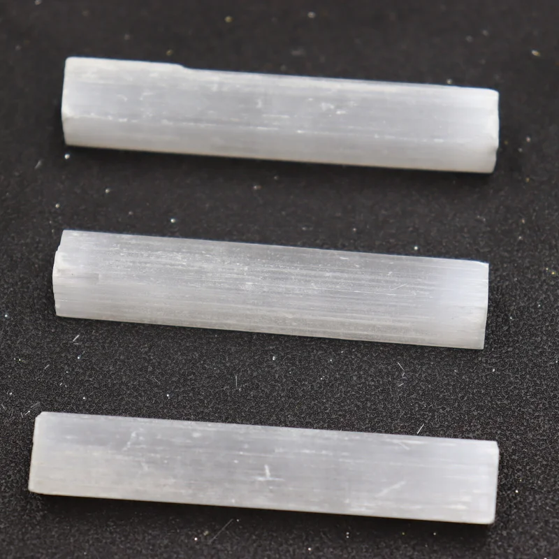 3 Pieces/Pack Natural Selenite Crystal Quartz Sticks Wand Raw Mineral White Gypsum for Air Cleansing Protection Healing Reiki