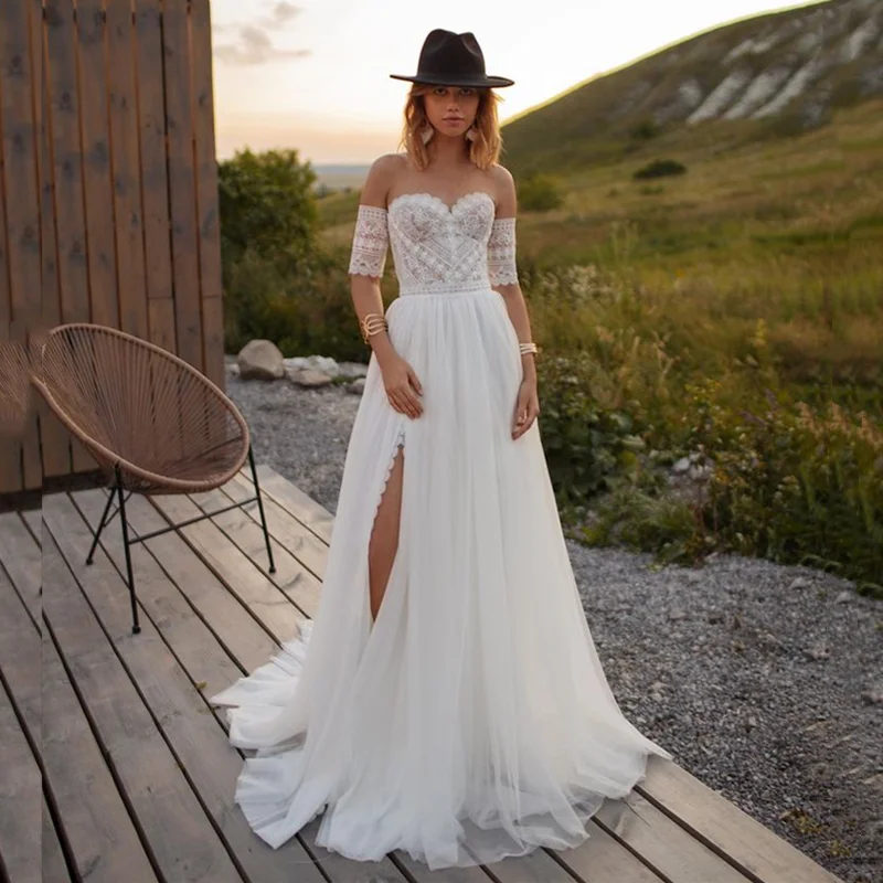 Boho Sweetheart abito da sposa 2024 Front Split Lace Tulle maniche corte Sweep Train Backless abito da sposa nuovo arrivo Beach