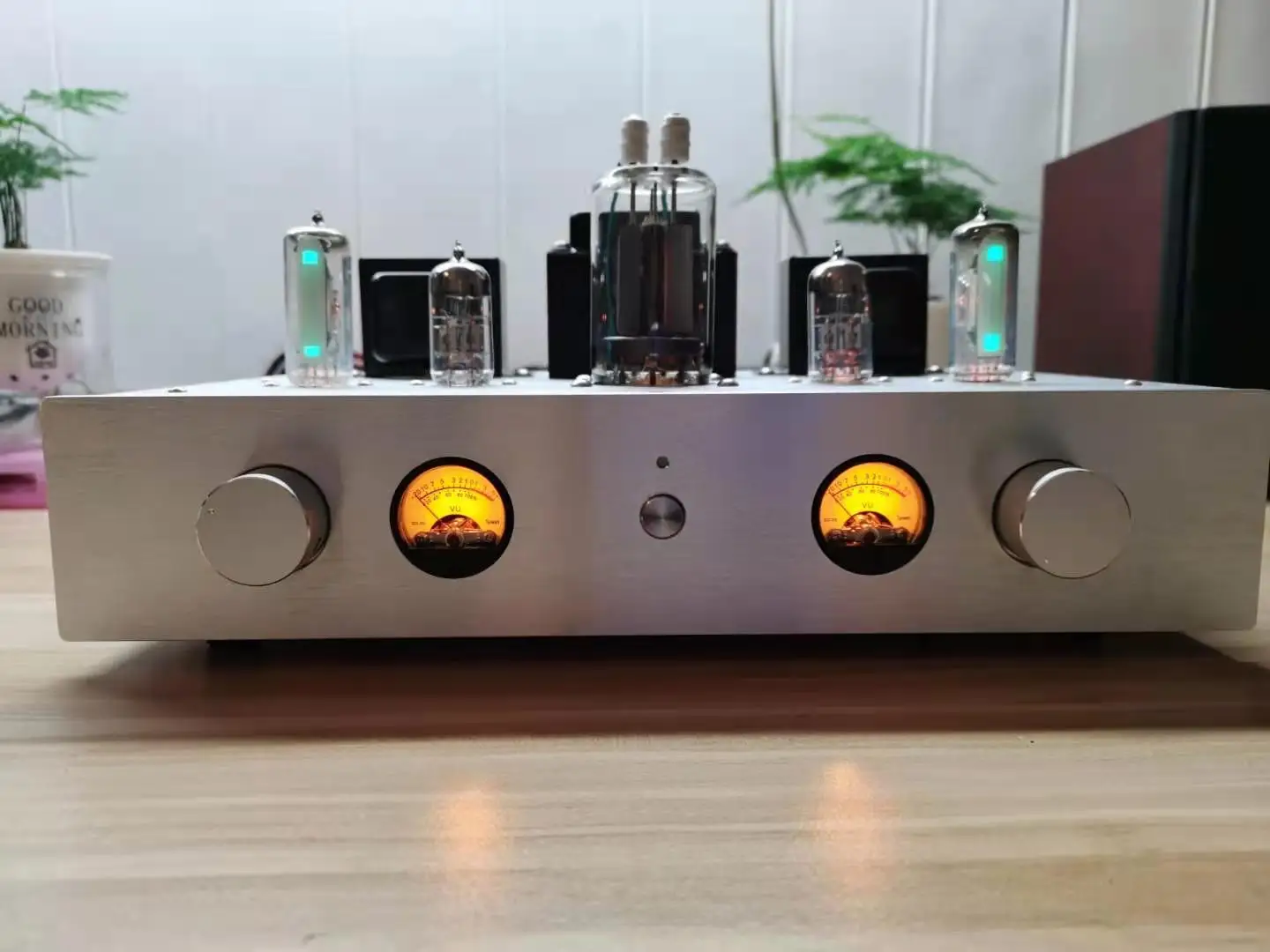 The Latest  6N2 6E2 FU32/FU29/FU19 single-ended class A tube power amplifier with VU meter kit diy/finished product 4.8+4.8W