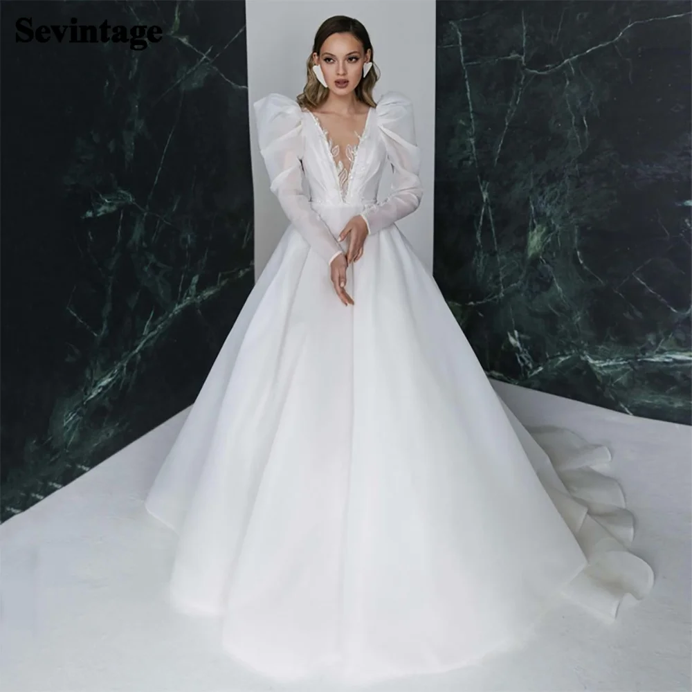 Sevintage Boho Wedding Dresses Long sleeves A-Line Appliques Lace V-Neck Wedding Gowns Open Back Bridal Dress