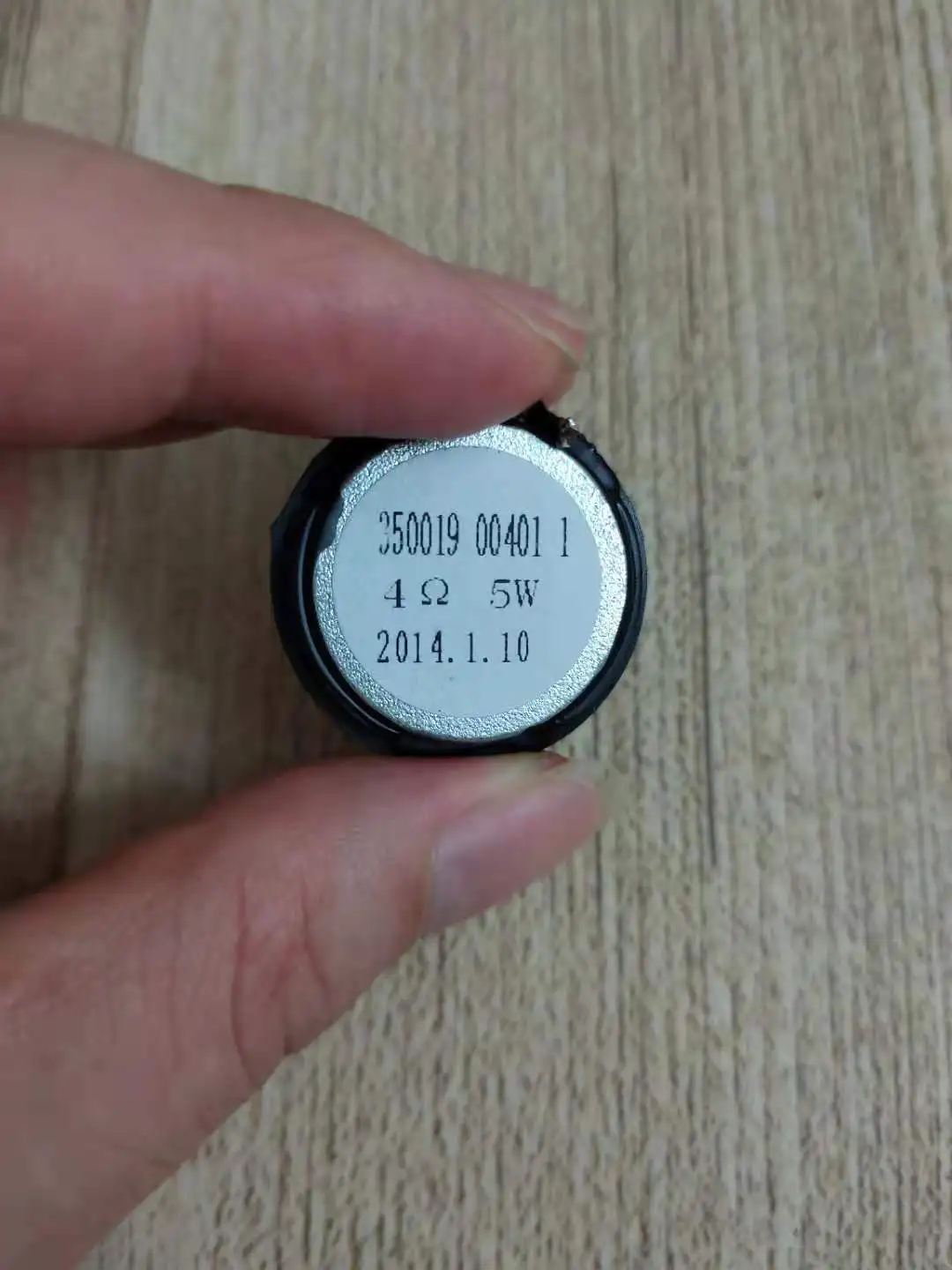 Altifalante HiFi Treble para Áudio Doméstico, Unidade de Altifalante Tweeter, Filme de Titânio Dourado, Boa Qualidade, DIY, 2 Way, 4ohm, 5W, 1 in, 2 PCs