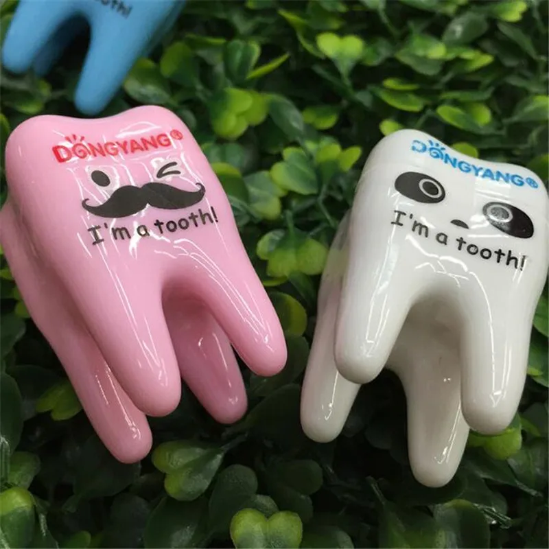 1pcs Candy Color Tooth Shape Pencil Sharpener Cute Child Pencil Sharpener Wholesale Student Stationery Retail Wholesale