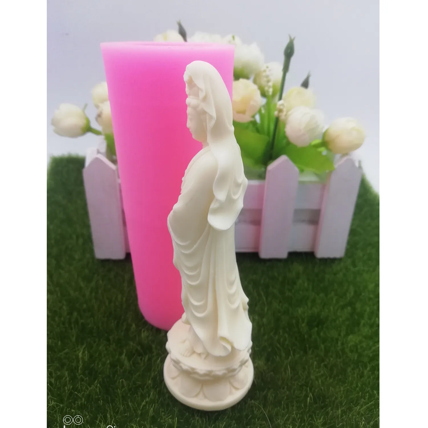 New Buddha Candle Mold Avalokitesvara Design Silicone Mold for Candle Making Decorating Aroma Gypsum Resin Crafts Clay Molds