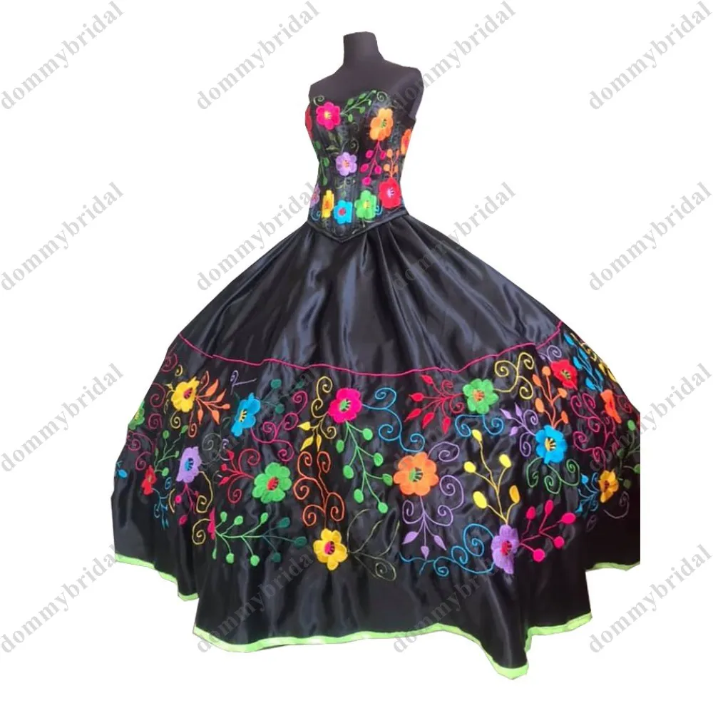 Sexy Noir Fleurs Colorées Chérie Brodée 2023 Satin Robes De Quinceanera Pas Cher Mexicano Charro Corset XV Doux 15 Anos