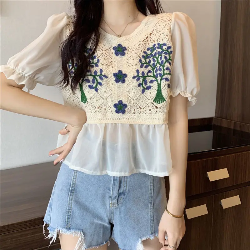 Blouses Women Retro All-match Floral Puff-sleeve V-neck Ins Streetwear Soft Breathable Hot Sale Students Fashion Embroidery Tops