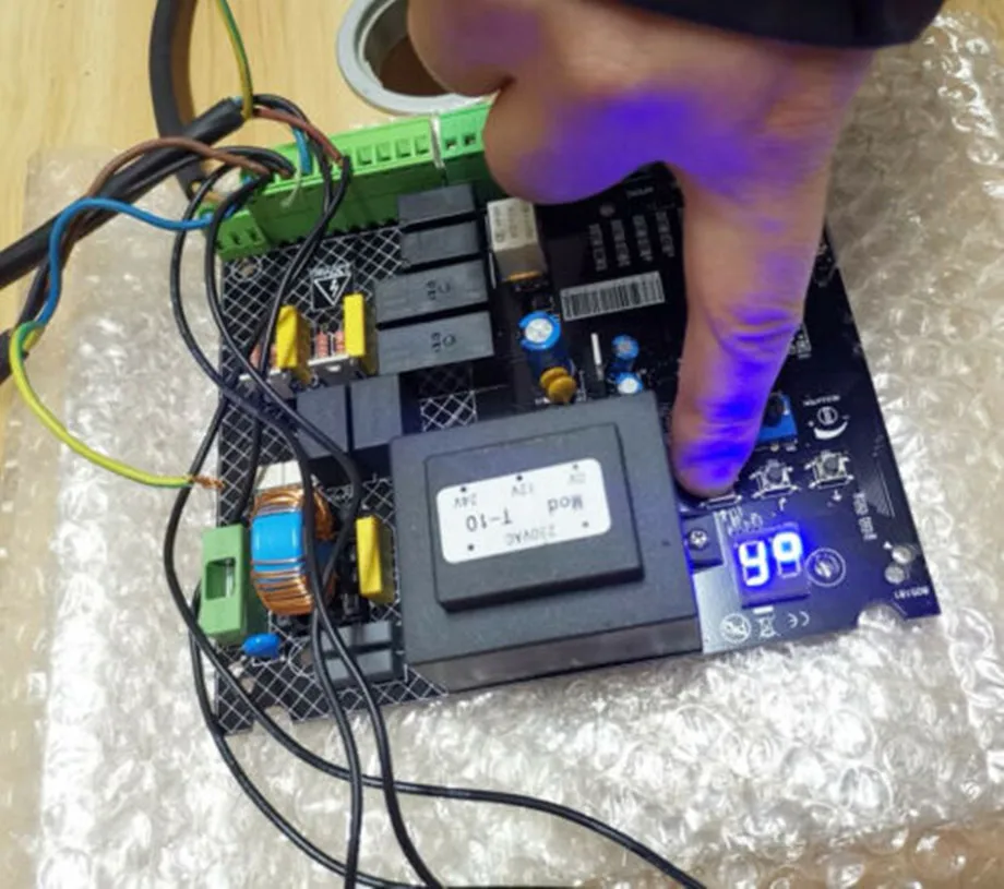 Portones eléctricos/Tablero de control de abridor de portón oscilante de CA eléctrica