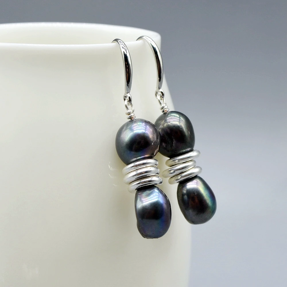 Simple Earrings Natural Freshwater Pearl Silver Ring Accessories Women\'s Silver Earrings Baroque Pearls Women\'s Earrings