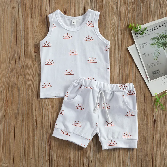 4119-e2dc04.jpg Baby Summer 2-Piece Outfit Set – Sun Print Tank Top & Shorts (Boys & Girls)
