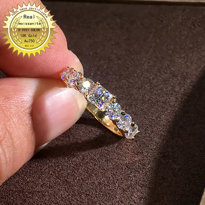 

100% Au750 18k gold 1ct DVVS color moissanite we have certificaet 001