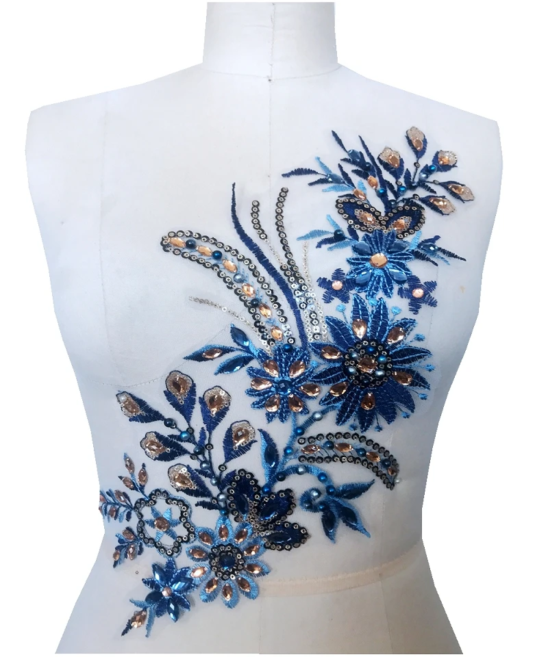 1 Stück Spitzenapplikation mit 3D-Blumen zum Aufnähen für DIY-Bastelprojekte, Brautkleider und Brautschleier-Dekoration