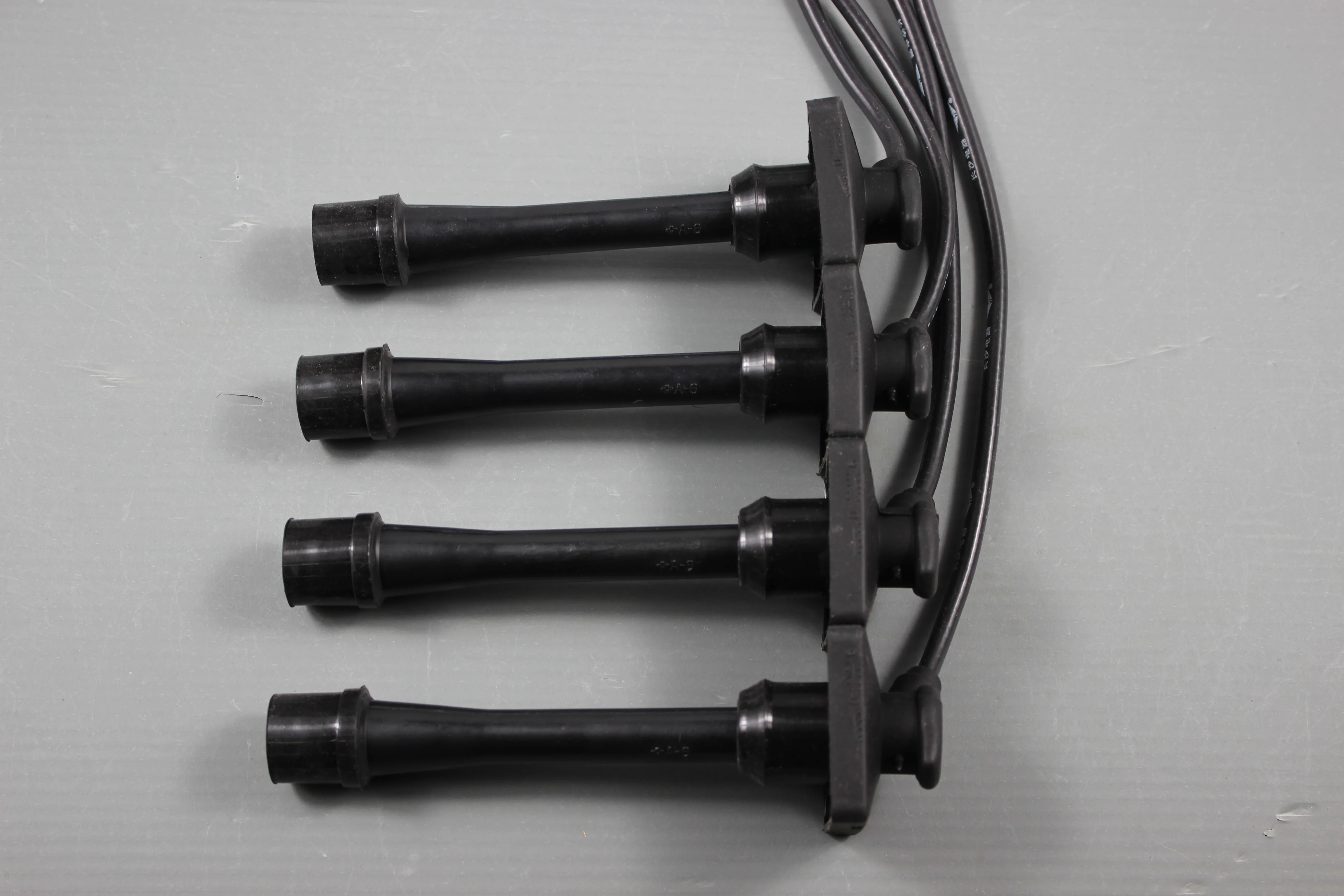 Ignition coil cable for Toyota Corolla 1.4L (4E-FE), Toyota Corolla 1.6L (4A-FE) OE:90919-22373