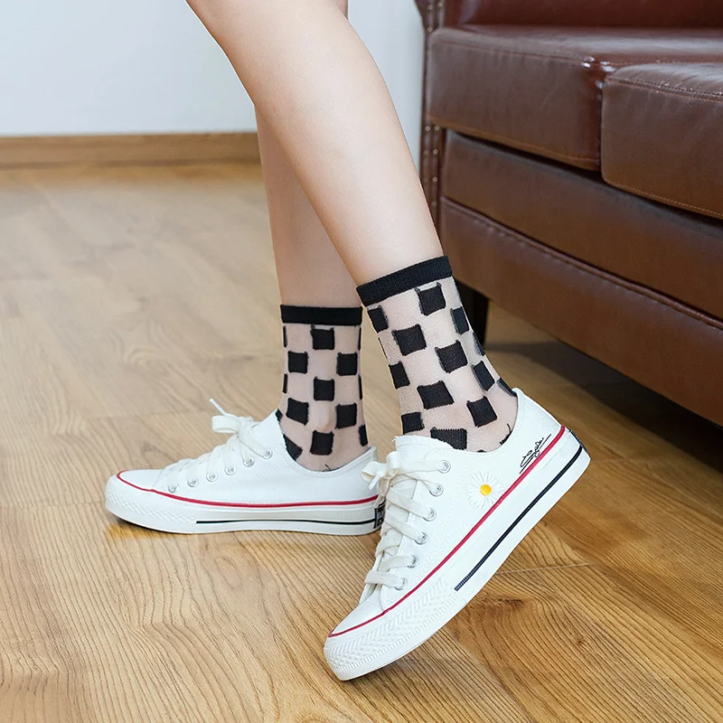 Sexy Lace Mesh Fishnet Socks Mixed Fiber Transparent Stretch Elasticity Ankle Net Yarn Thin Women Cool Socks 1pair=2pcs