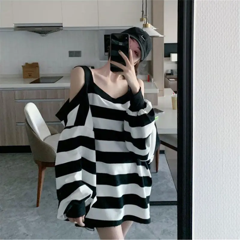 Women Striped Printed Simple All-match Off Shoulder Slash neck Pullovers Womens Trendy Sweatshirts