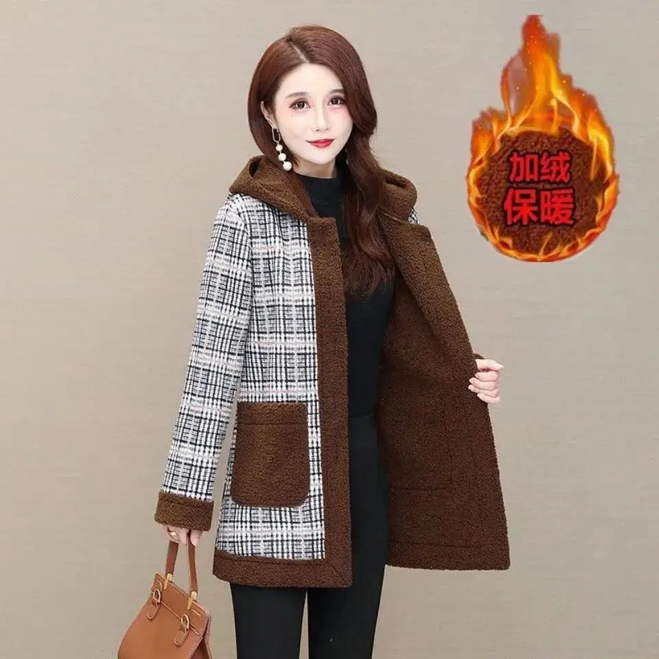 Fdfklak Lambs Wool Padded Jacket Women Winter Cotton Coat Hooded Thicken Velvet Warm Plus Size Parkas M-4XL Manteau Femme Hiver