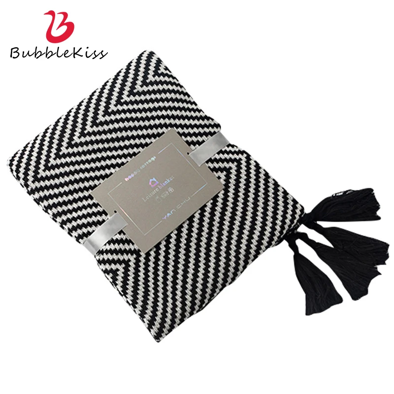 

Bubble Kiss Knitted Blanket Black White Striped Pattern Throw Blanket Home Sofa Nap Blanket Blanket Soft Outdoor Shawl Blankets