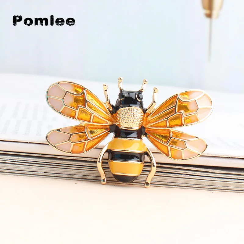 Pomlee 2021 Enamel Bee Brooches For Women Red Green Yellow Insect Pin New Design Fashion Pin High Quality Coat Accessories