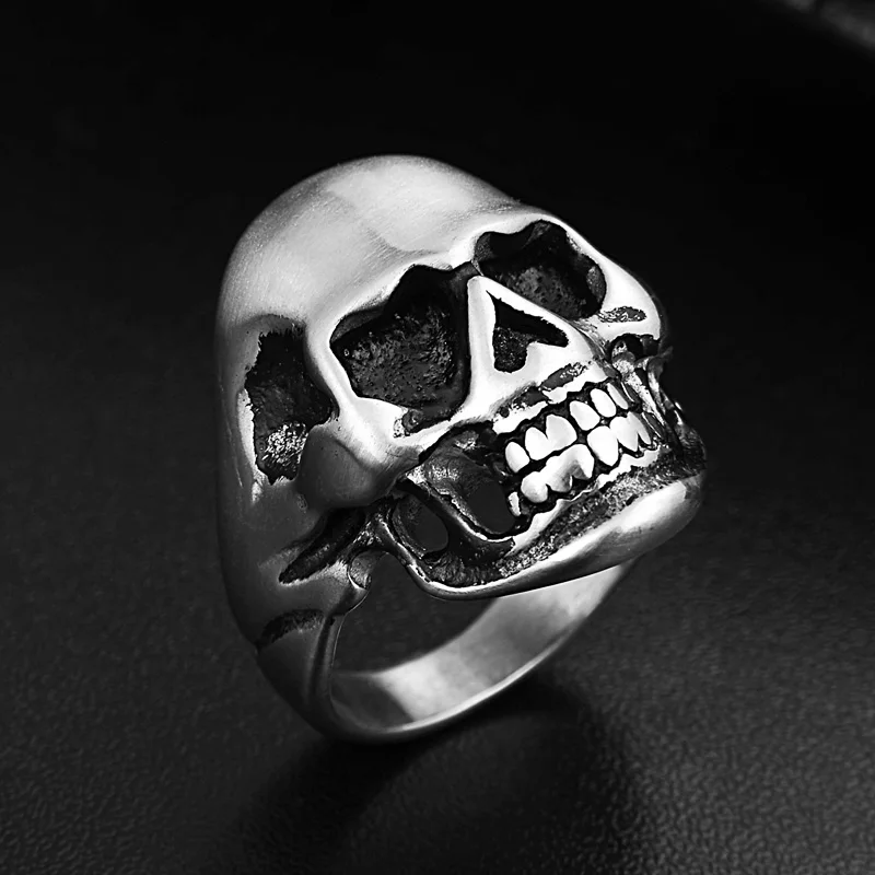 Men\'s Solid Skull Ring Gothic Punk Biker Rider Red/Blue Eyes Vintage Stainless Steel Skeleton Finger Band Men Jewelry