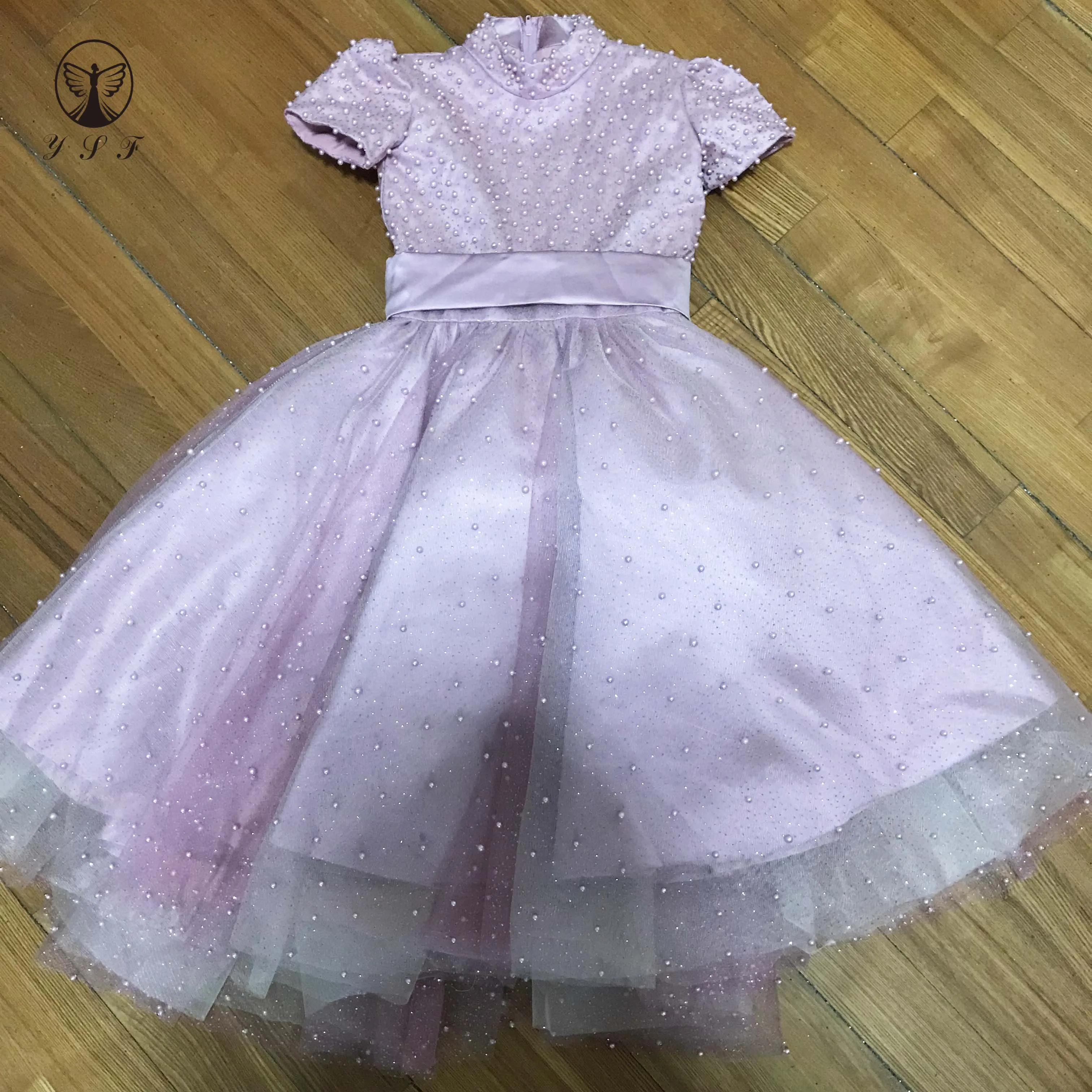 Cute Little Flower Girl Dress High Collar Beaded Pearls Short Sleeve Short Front Long Back High Low Kid Dress