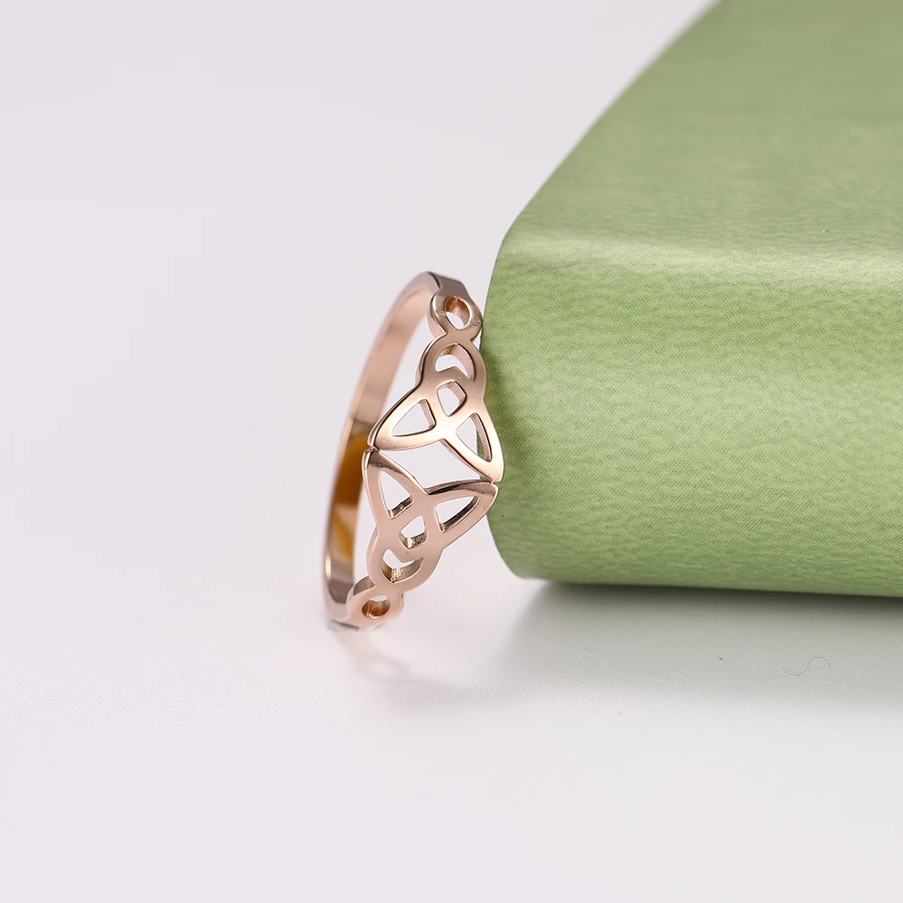 COOLTIME Triquetra Irish Celtics Rings for Women Talisman Stainless Steel Vintage Amulet Jewelry Rings Wedding Gifts Party