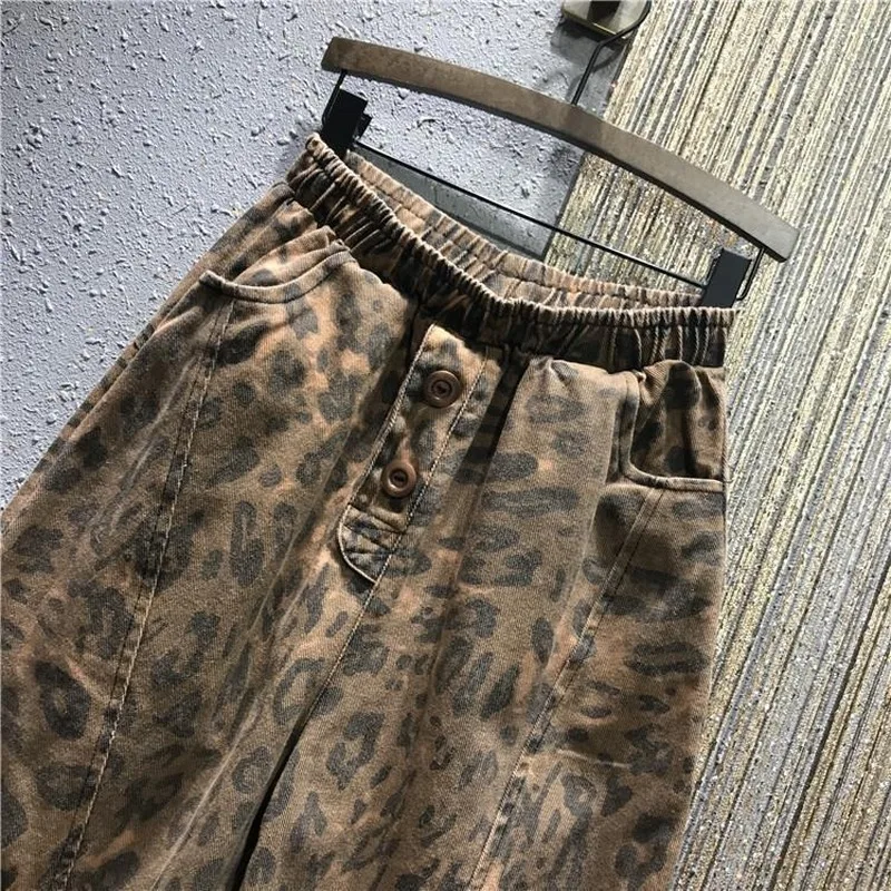 Autumn Elastic Waist Leopard Print Harem Pants Women Loose Trousers Female Straight Stitching Jeans Artistic Retro/vintage Style