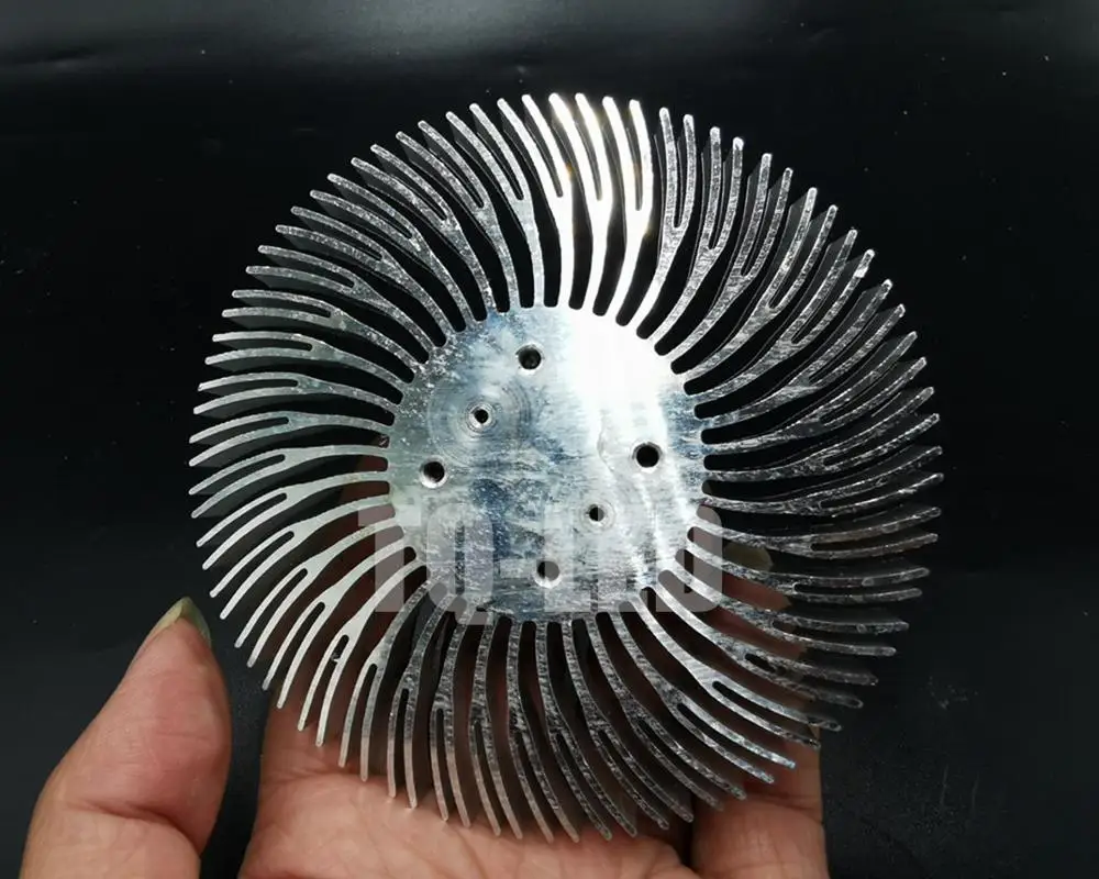 Diametro 90mm altezza 10mm dissipatore di calore 10W radiatore in alluminio COB Led ad alta potenza