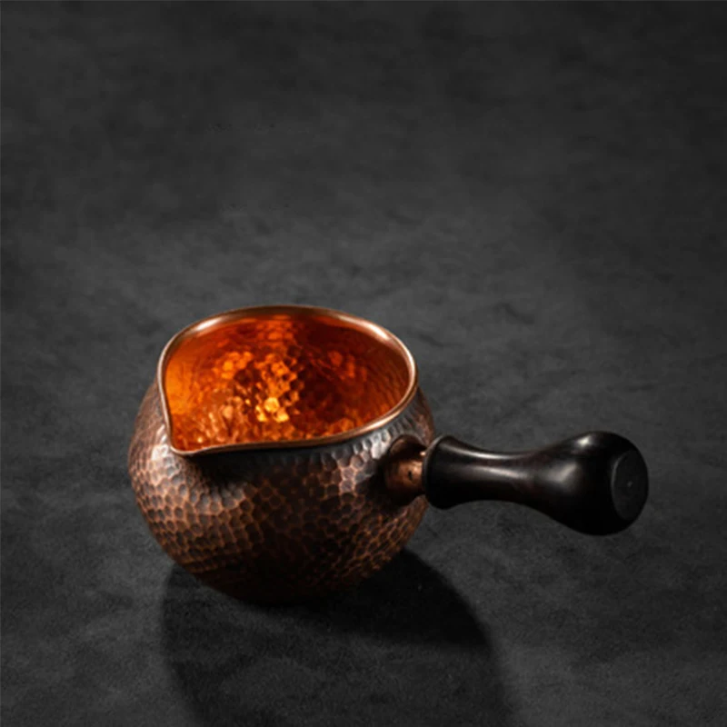 Semi-handmade Pure Copper Hammer Texture Fair Cup of Tea Sea Thickened Side Handle Tea Divider Kung Fu Tea Set Accessories