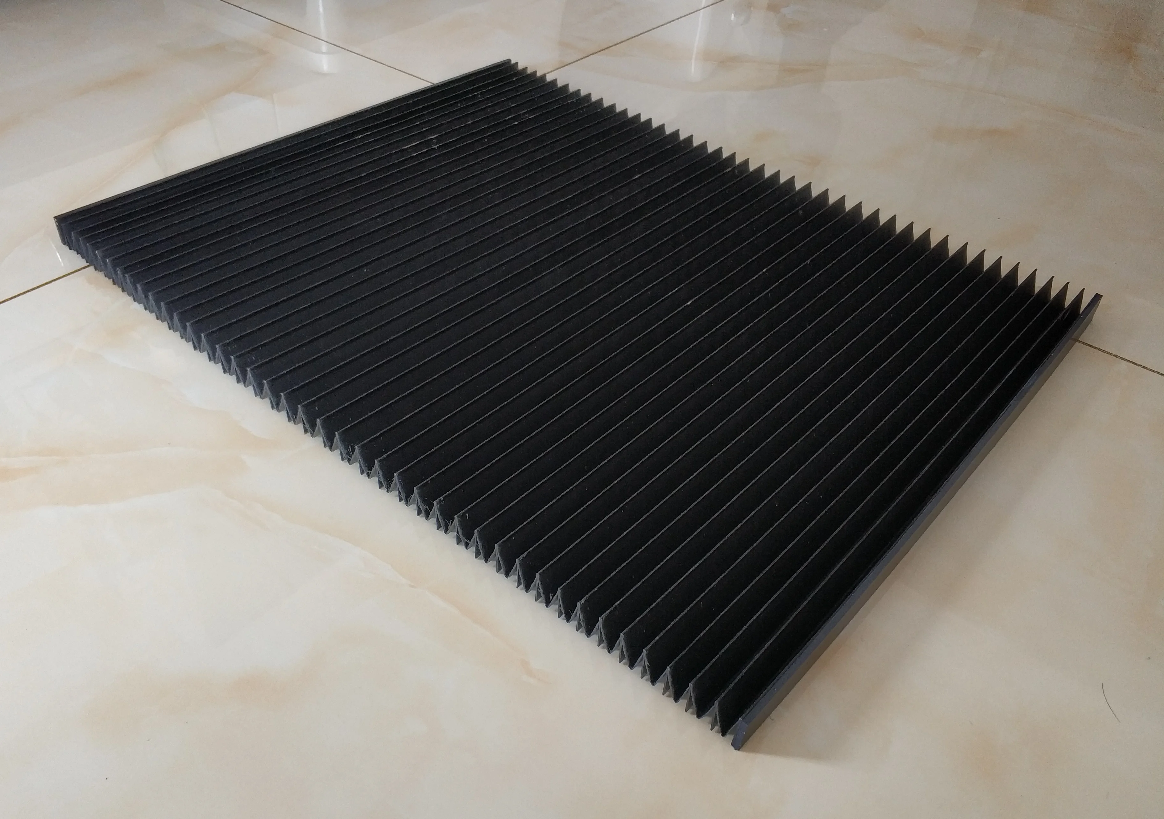 T7 flat straight dust protection bellow cover, width 400 mm x height 15 mm x Lmax 700 mm