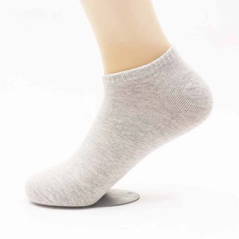 Socks Men Large size 42 43 44 45 46 47 High Quality Casual Breathable Fashion Black White Solid Male Oversize Cotton Ankle Socks