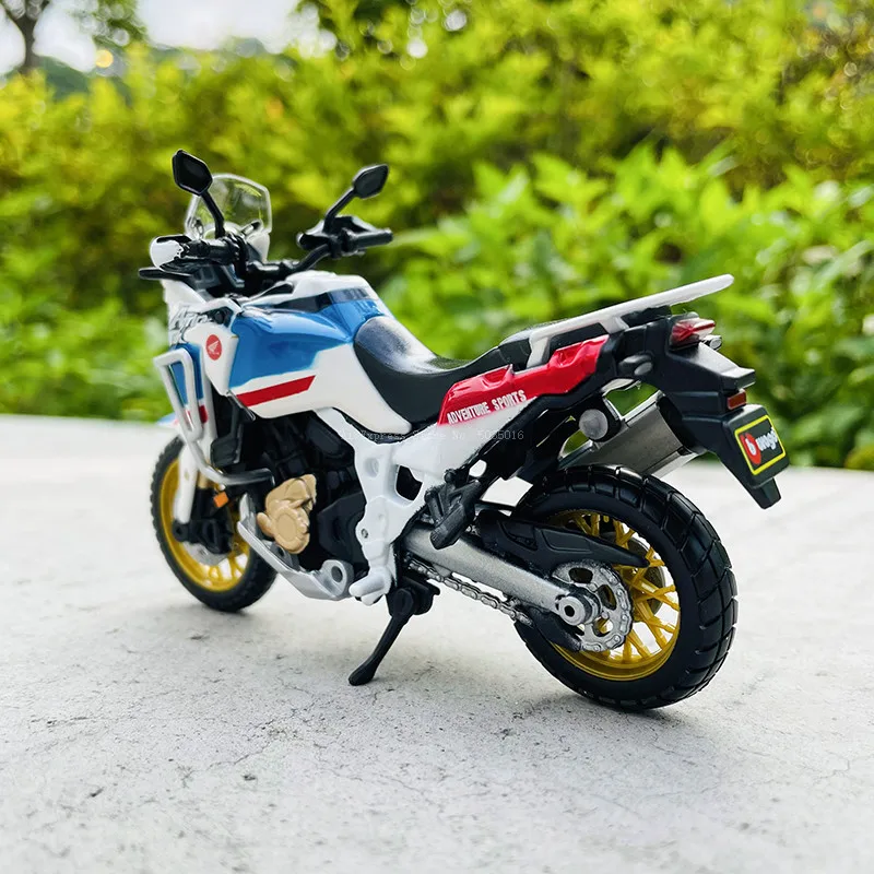 Bburago 1:18 The New YAMAHA FJR 1300 AS 어드벤처 정품 인증 합금 오토바이 모델 장난감 자동차 선물 컬렉션