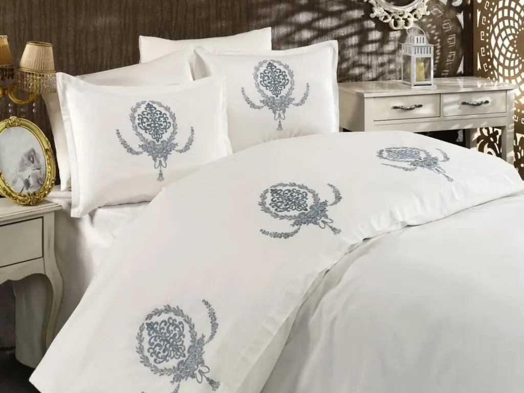 Land Of dowry Virgo Embroidered Duvet set Cream Oil