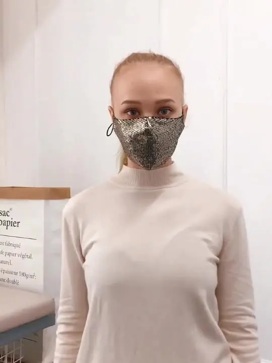 Maschera antipolvere lucida a tre strati con filtro sostituibile in cotone a tre strati di personalità con paillettes di moda 2 PC