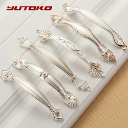 YUTOKO Cabinet Handles Zinc Aolly White Kitchen Cupboard Door Pulls Drawer Knobs European Fashion Cabinet handle Hardware