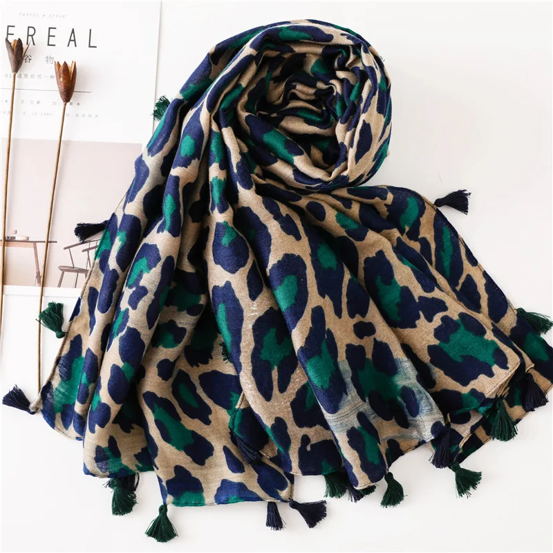 2021 Printed Leopard Scarf female autumn Muslim women hijab scarves Tassel Large Size Headband Handkerchief Women\'s Bandana