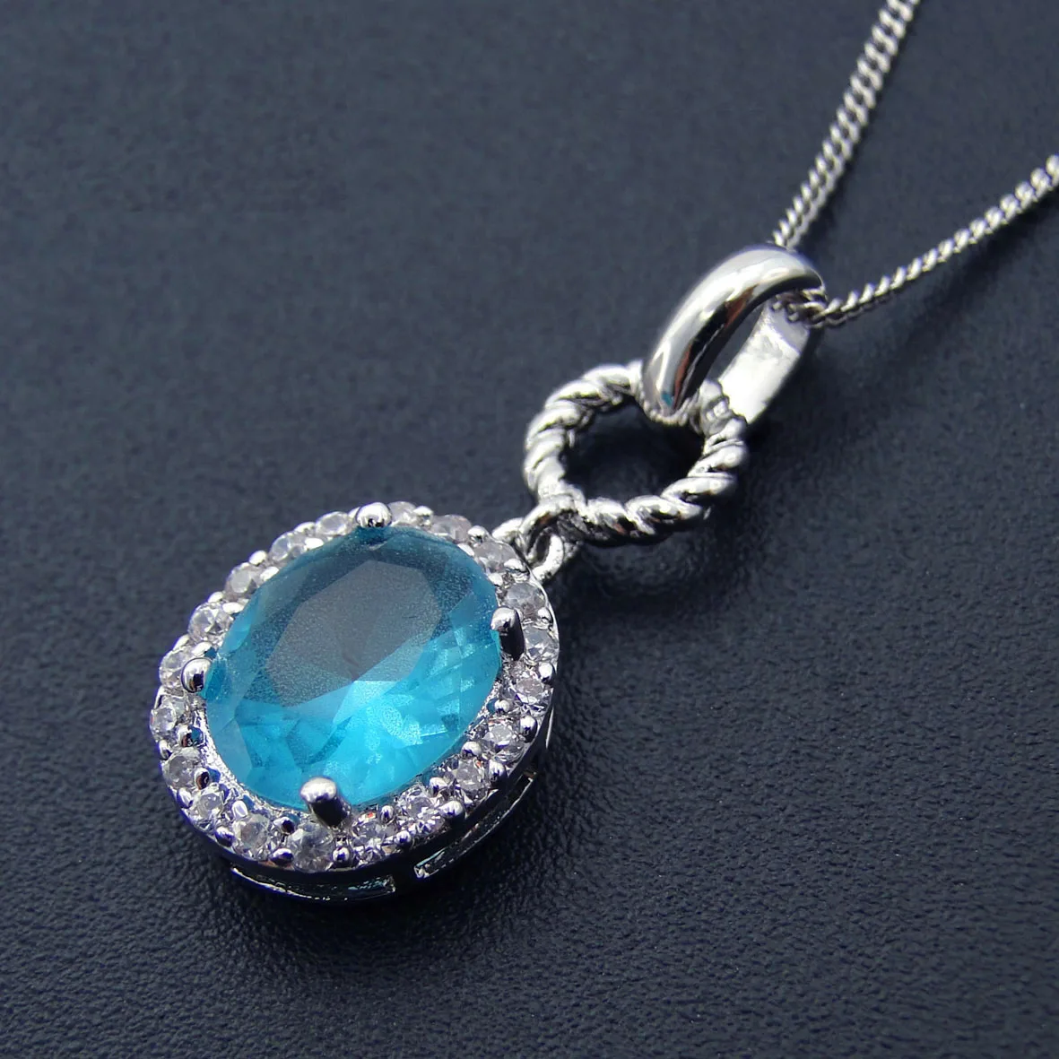 Brass Classic Retro Blue Zircon Pendant Chain Gift Giving