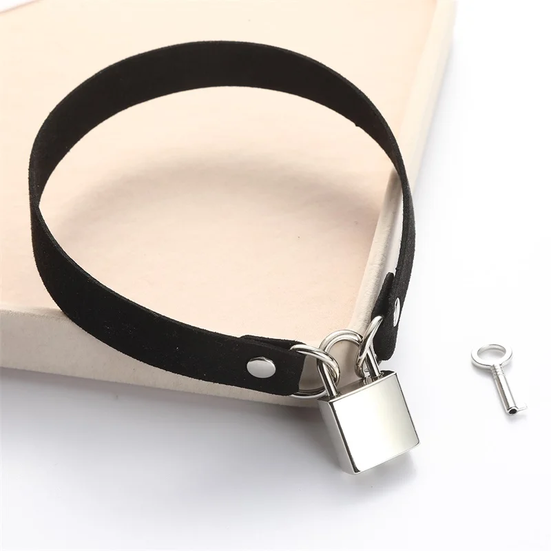 Metallic lock choker collar women/girls punk rave velvet choker necklace padlock Necklace neck goth jewelry