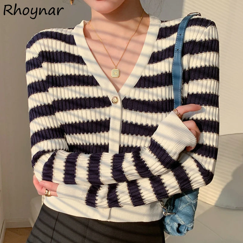 

Cardigan Women Spring Fashion Elegant V-neck Sweaters Long Sleeve Striped Ulzzang All-match Cozy Female Girls Party Outerwear
