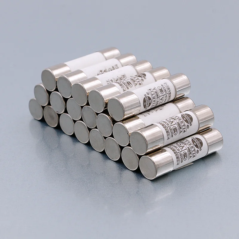 20pc/lot R015 Ceramic Fuse Cylindrical fusible fusivel tube 0.5A-32A Low Voltage 10mm*38mm Electrical Equipment Supplies