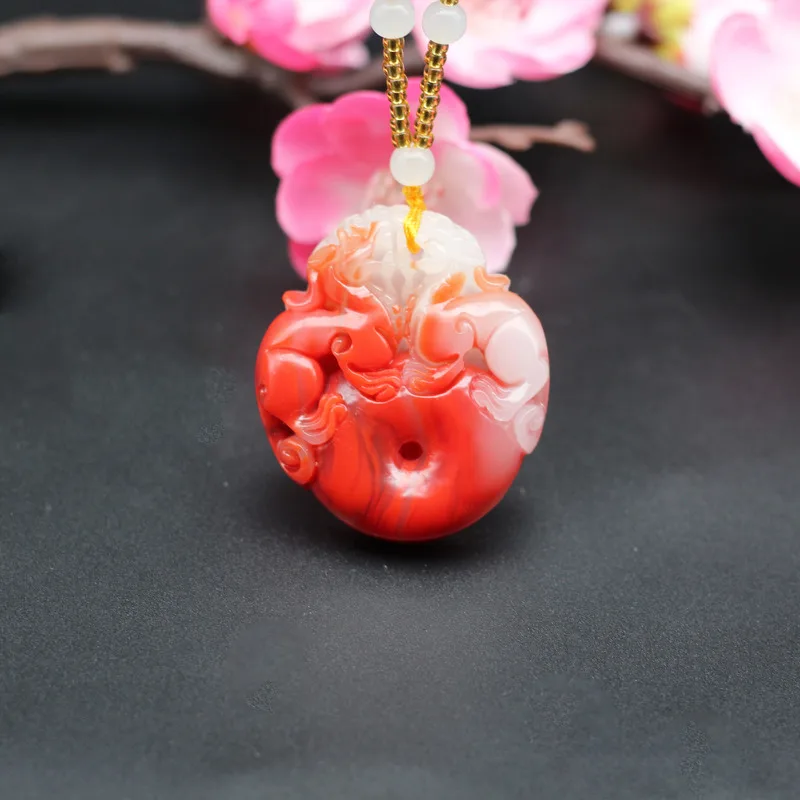 

Natural Red White Jade Pixiu Pendant Necklace Beads Chinese Charm Jewelry Hand-Carved Fashion Accessories Amulet Men Women Gifts