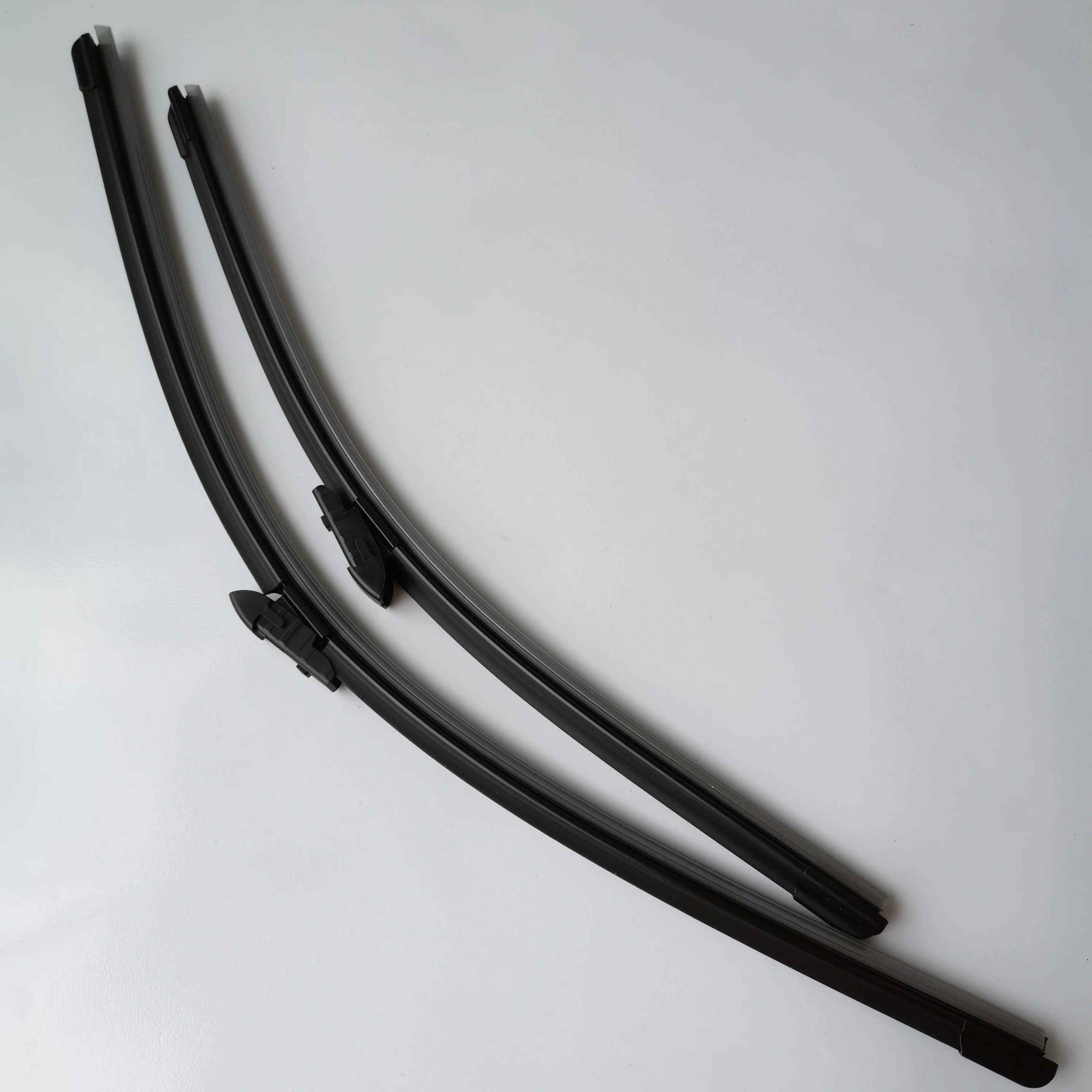 

Suitable for 2010-2019 bmw1 series, 2 series, 3 series, 4 series, 5 series, 6 series, 7 series X1-X6 front wiper blades