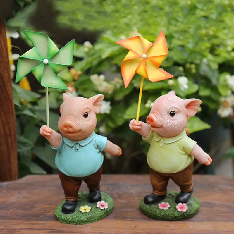 Garden Cute Cartoon Pig Resin Animal Accessories Outdoor Villa Square Furnishing Crafts Balcony Courtyard Sculpture Decoration