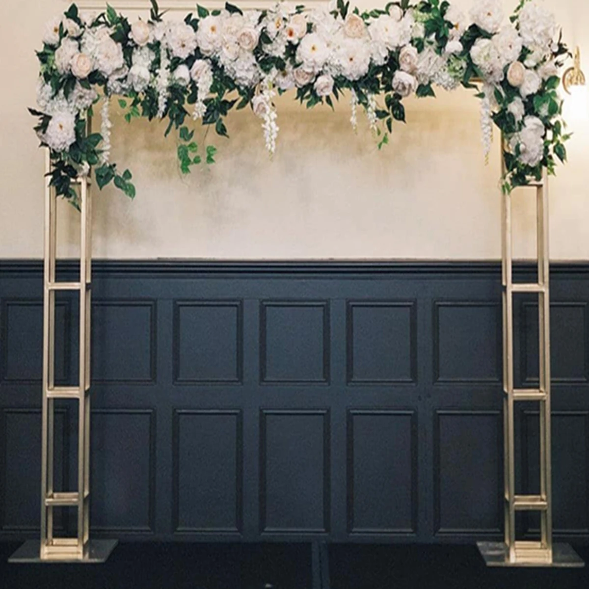 

180cmX180cm)Decorative gold painted metal wedding ceremony backdrop arbor arch AB1095