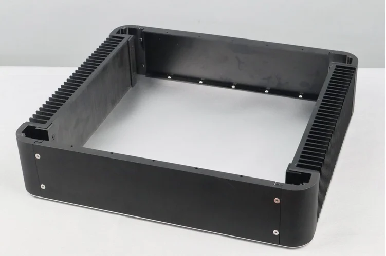 

RD09 Full aluminum amplifier chassis/Pre-amp chassis/DAC chassis Enclosure with heatsink on both sides