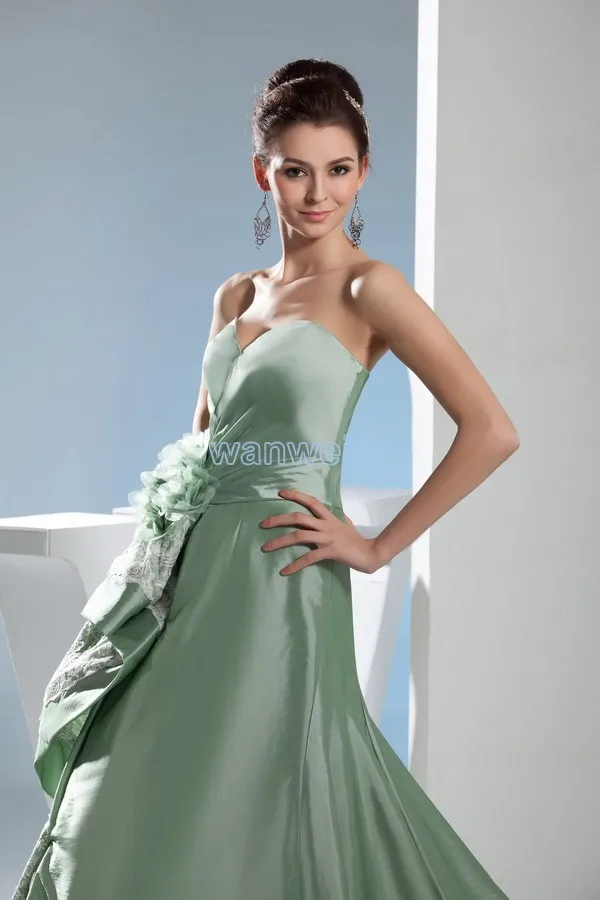 Vestidos de 15 شحن مجاني كيت ميدلتون تصميم مخصص الدانتيل فستان زفاف قطار صغير الزواج حجم كبير فساتين Quinceanera