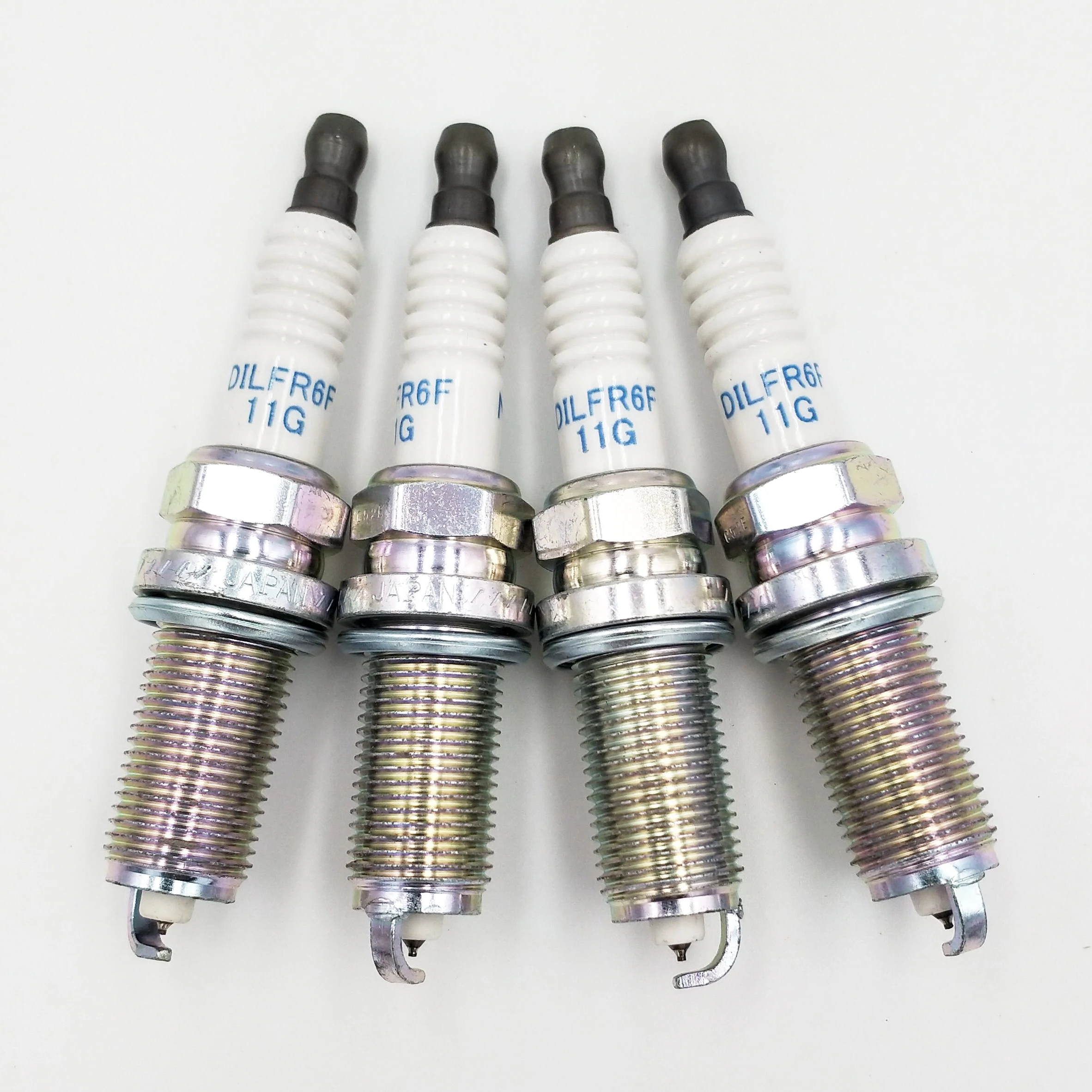 

4PCS car parts 12290RBJ003 DILFR6F11G iridium Spark plug DILFR6F-11G 12290-RBJ-003 for Insight 1.3