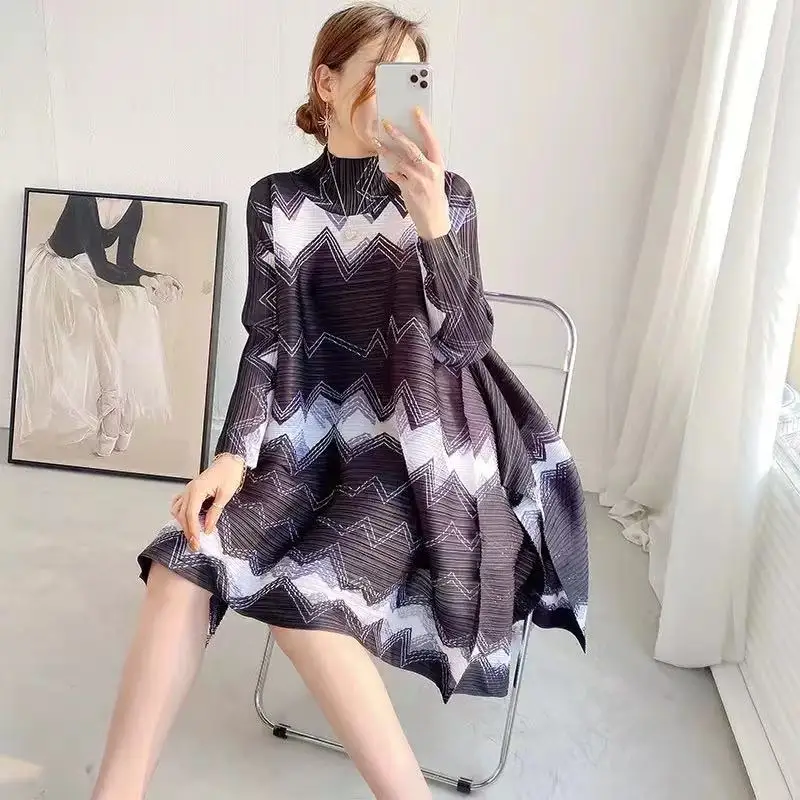 2021 Autumn Printed Knee-length Dress Miyake Pleated  Half-High Collar Casual Base Loose Thin Skirt For Women