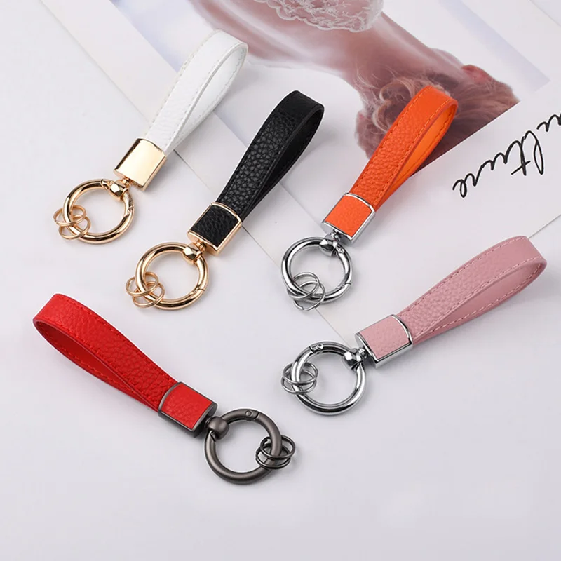 Women\'s Luxury Metal Leather Keychain Holder Men\'s Gadgets Couple Auto Keyring Accessories High Quality Car Key Holder