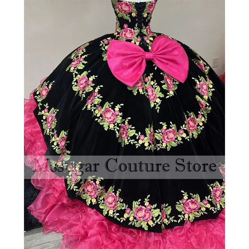 Amazing Quinceanera Dresses Strapless Bow Appliques Celebrity Dress Sweet 16 Vestidos De 15 Anos 2021