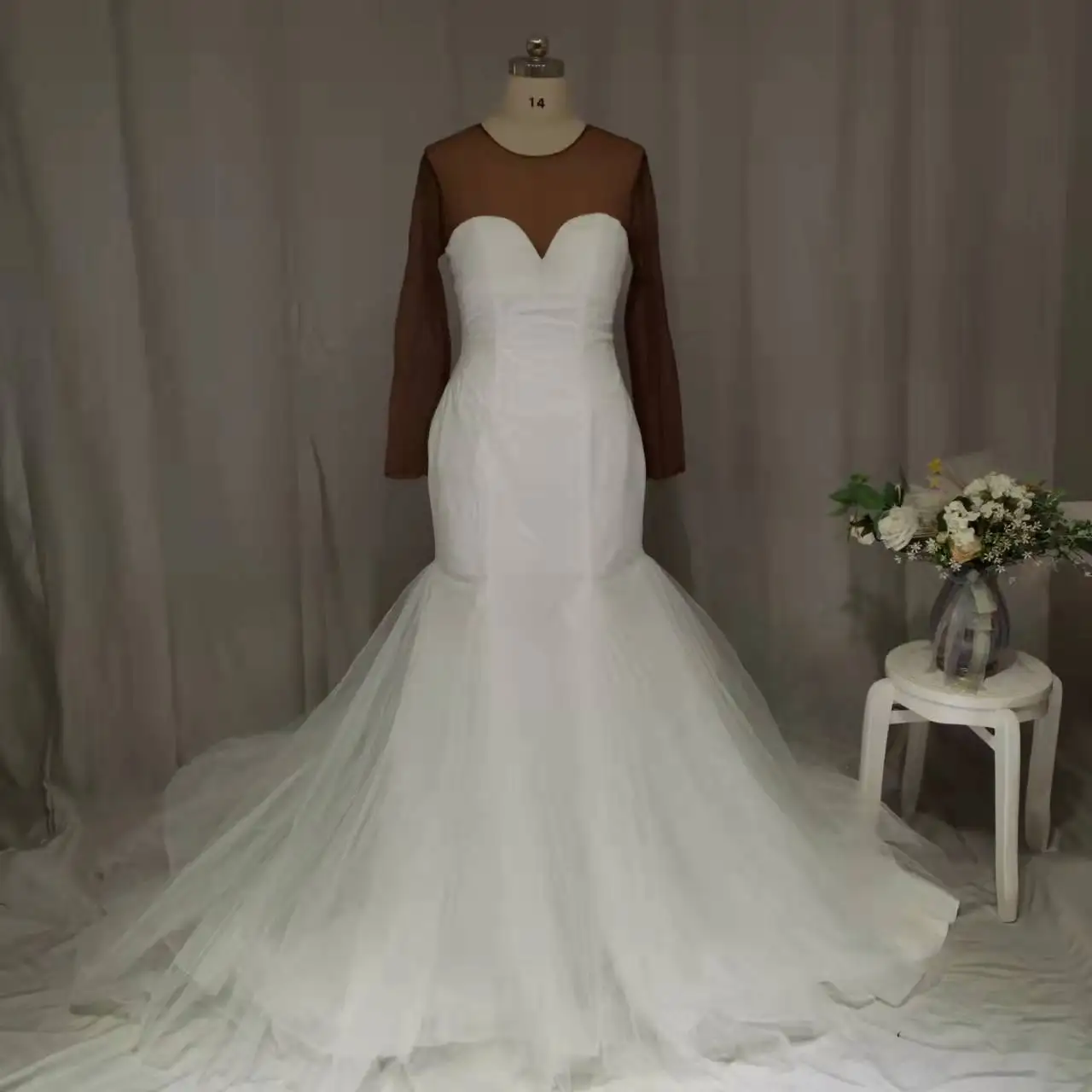 Customized Long Sleeve Cheap Wedding Dress Tulle Scoop Neck Mermaid White Beach Vestido De Novia Real Photo Plus Size