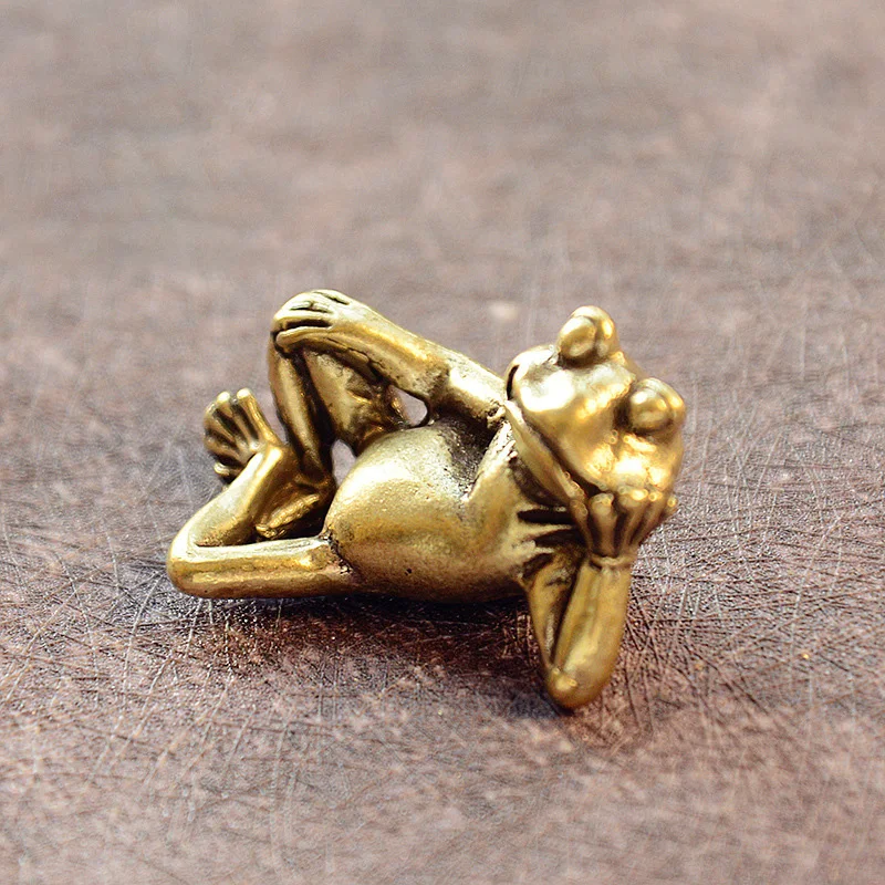 Funny Brass Lying Thinking Frog Miniature Figurines Toys Desk Ornaments Decors Crafts Accessories Vintage Copper Animal Tea Pets