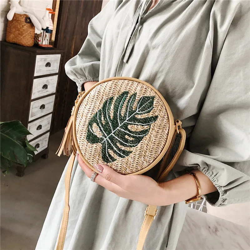 Woven Rattan Bag Round Straw Shoulder Bag Small Beach HandBags Women Pineapple Design Summer Handmade Messenger Crossbody Bags